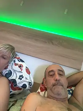 Snapshot of VyC7564 chatting on November 14, 9:30 am VyC7564 online show from November 14, 9:30 am