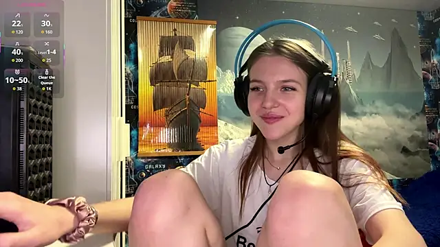 Elira Breeze online show from November 24, 12:38 pm