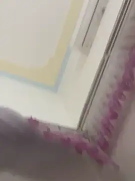 -Tania- online show from April 3, 9:18 am