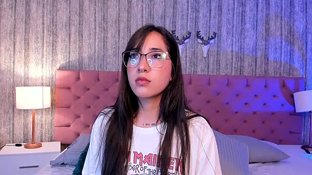 LiaaTurner online show from January 14, 8:14 pm