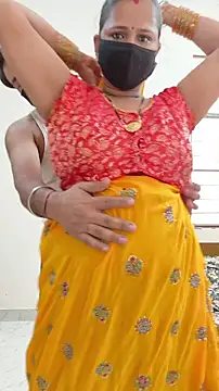 Snapshot of mansi_rawat05 chatting on October 13, 5:51 am mansi rawat05 online show from October 13, 5:51 am