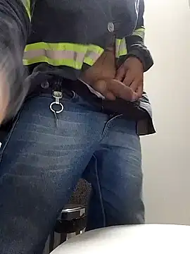 Claudiokkkkk online show from December 16, 3:39 pm