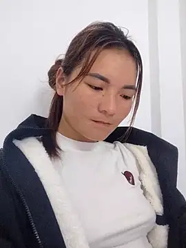 phuongxinhxan online show from November 23, 1:16 am