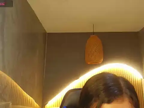 Snapshot of dany_r_ chatting on September 26, 1:26 pm dany r online show from September 26, 1:26 pm