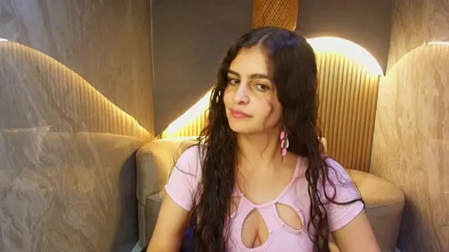 Snapshot of dany_r_ chatting on October 23, 12:48 pm dany r online show from October 23, 12:48 pm