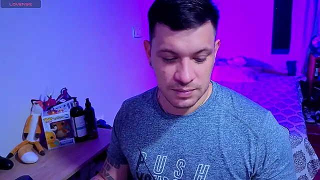 ryden 01 online show from September 29, 4:17 am