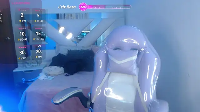 Snapshot of Gyal_8_ chatting on October 30, 3:30 am Gyal 8 online show from October 30, 3:30 am