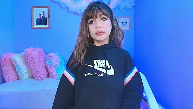 Snapshot of cat_nasty chatting on December 5, 2:14 pm cat nasty online show from December 5, 2:14 pm