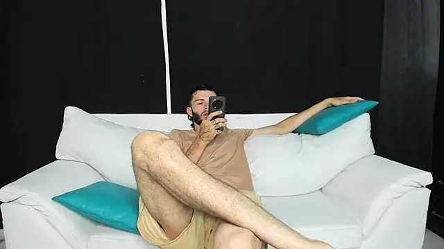 Hot Couple Sexy69 online show from September 19, 7:25 pm