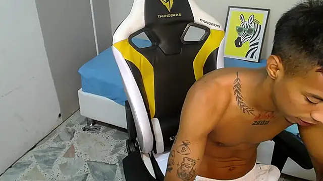 Nando coll online show from October 28, 11:25 am