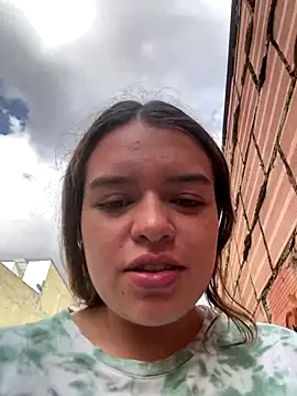 Snapshot of Aphrill chatting on October 26, 8:26 pm Aphrill online show from October 26, 8:26 pm