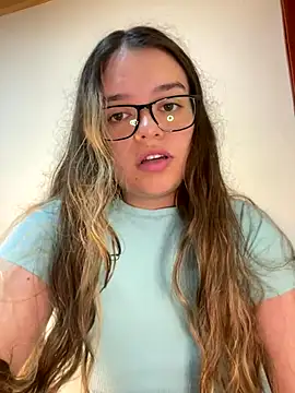 Snapshot of Aphrill chatting on November 4, 10:09 pm Aphrill online show from November 4, 10:09 pm