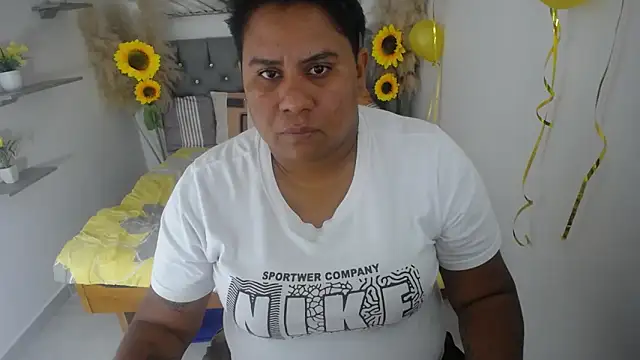 hotlesby valery online show from September 24, 6:55 pm