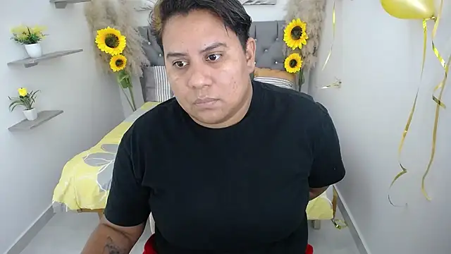 hotlesby valery online show from October 10, 7:02 pm