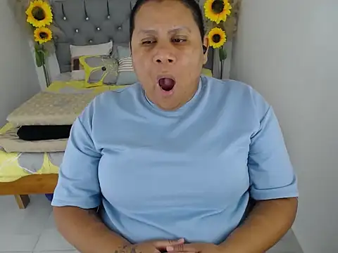 hotlesby valery online show from November 27, 8:11 pm