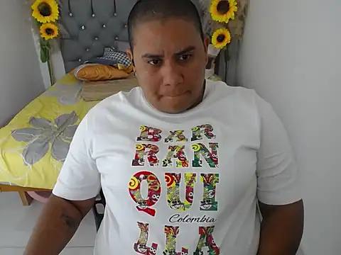 hotlesby valery online show from February 10, 11:47 am