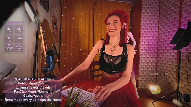 Snapshot of Giantess_Eva chatting on April 12, 5:51 pm Giantess Eva online show from April 12, 5:51 pm