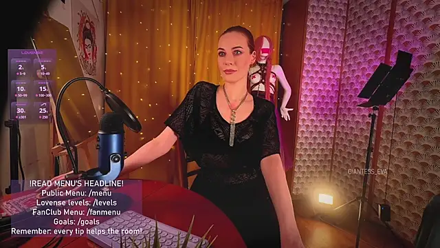 Snapshot of Giantess_Eva chatting on April 19, 4:50 pm Giantess Eva online show from April 19, 4:50 pm