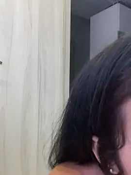 Rouse Monroe online show from March 22, 1:42 am