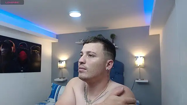 scarlett and justin online show from October 28, 3:43 am