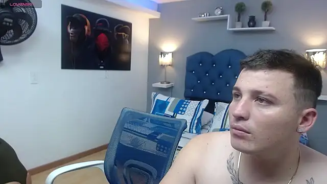 scarlett and justin online show from October 30, 1:07 am