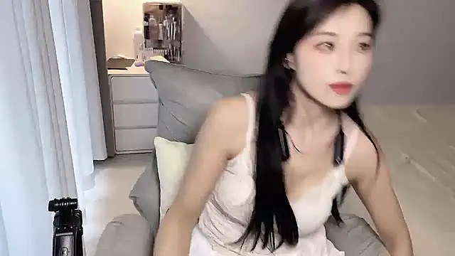 Mien-MM online show from December 3, 8:45 am