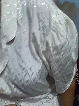 Hey Jully online show from October 2, 6:59 pm