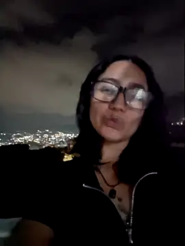 LunaCr0w online show from September 21, 4:14 am