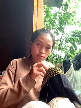 Halyy xx online show from September 27, 2:27 am