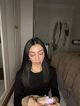 Snapshot of truthforliess chatting on January 18, 6:01 pm truthforliess online show from January 18, 6:01 pm