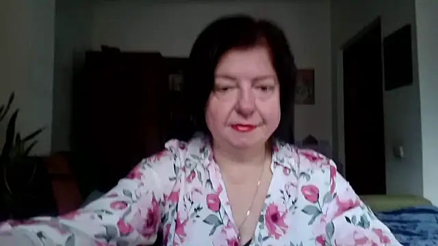 Snapshot of Violet_Pulse chatting on November 14, 8:46 am Violet Pulse online show from November 14, 8:46 am