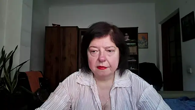 Snapshot of Violet_Pulse chatting on March 9, 10:08 am Violet Pulse online show from March 9, 10:08 am