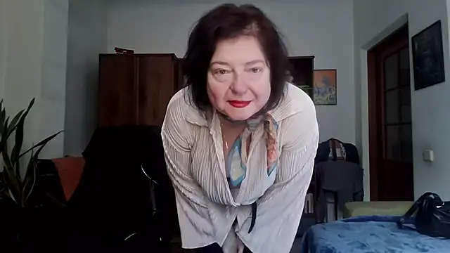 Snapshot of Violet_Pulse chatting on March 16, 8:40 am Violet Pulse online show from March 16, 8:40 am