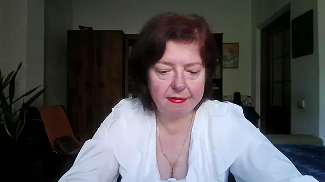 Snapshot of Violet_Pulse chatting on June 2, 12:29 pm Violet Pulse online show from June 2, 12:29 pm