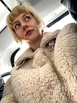 RonnieKiss online show from October 21, 4:57 am