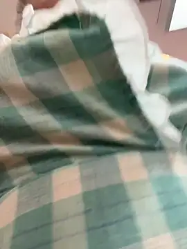 Snapshot of RonnieKiss chatting on March 30, 7:53 am RonnieKiss online show from March 30, 7:53 am