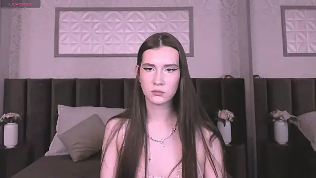 Snapshot of babyy_gloria chatting on September 27, 1:49 pm babyy gloria online show from September 27, 1:49 pm