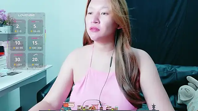Lalacream12 online show from May 21, 7:15 am
