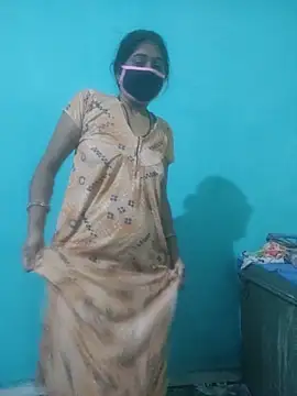 Cute-Charvii online show from December 14, 1:11 am