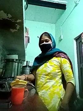 Cute-Charvii online show from January 9, 2:58 am