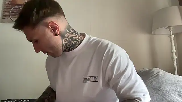 Larsskeet online show from September 23, 1:14 pm