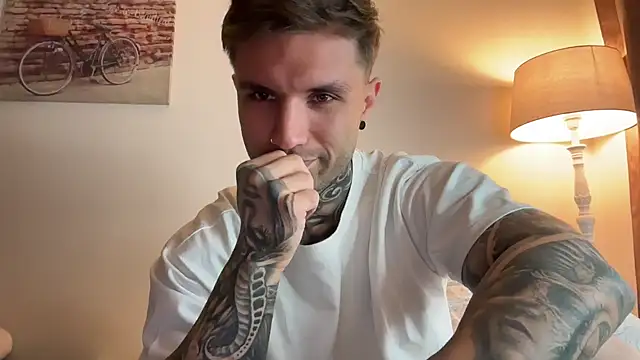 Larsskeet online show from October 1, 1:17 pm