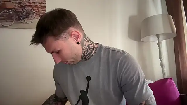 Larsskeet online show from October 16, 12:39 pm