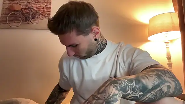 Larsskeet online show from November 3, 2:18 pm