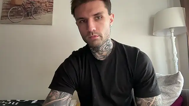 Larsskeet online show from November 4, 1:43 pm