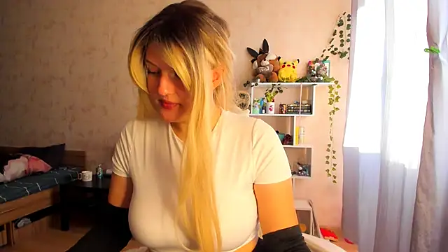 Alice Casey new online show from October 29, 1:13 pm