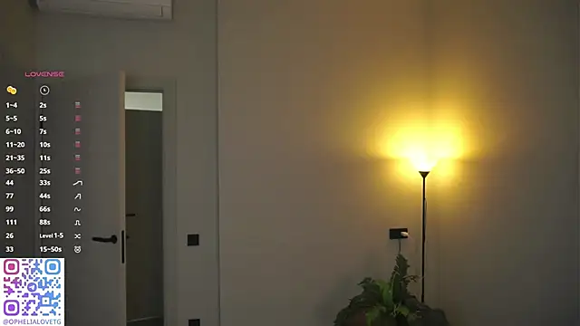 AdrianaCoenen online show from November 24, 6:29 pm