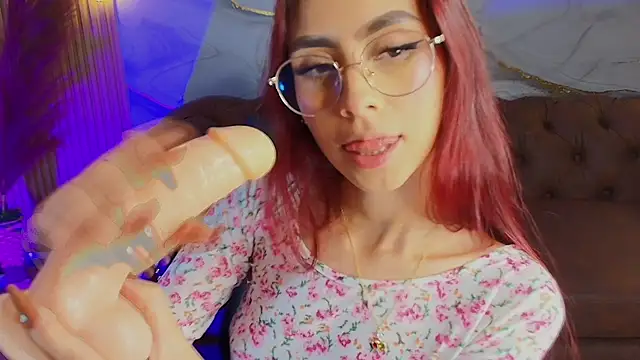 mia tf online show from November 5, 2:06 pm