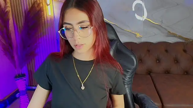 mia tf online show from November 6, 2:07 pm