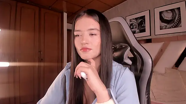 HaathorX online show from December 19, 2:02 pm